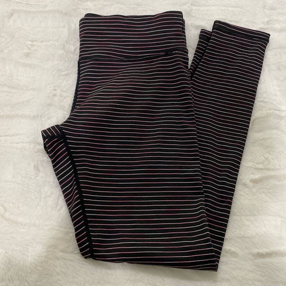 90 Degree Stripe leggings - Picture 1 of 6